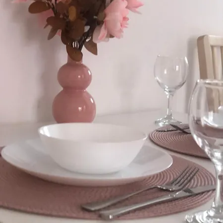 Ivani Apartman *
